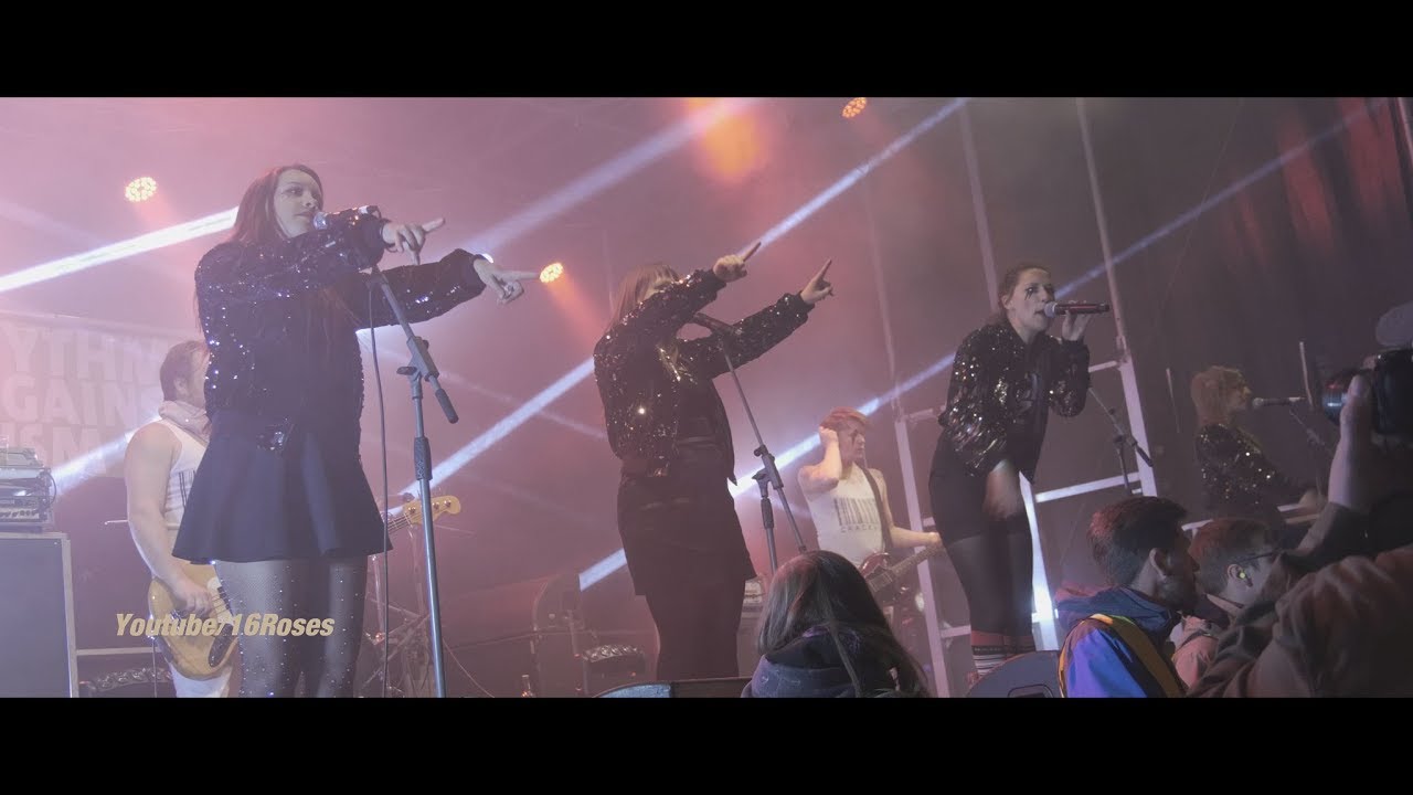 The toten Crackhuren Im Kofferraum/The T.C.H.I.K. (LIVE) 