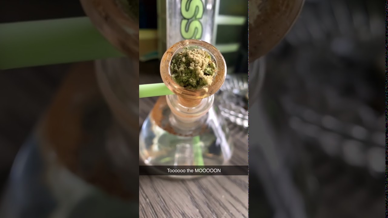 Bong rips with keef!