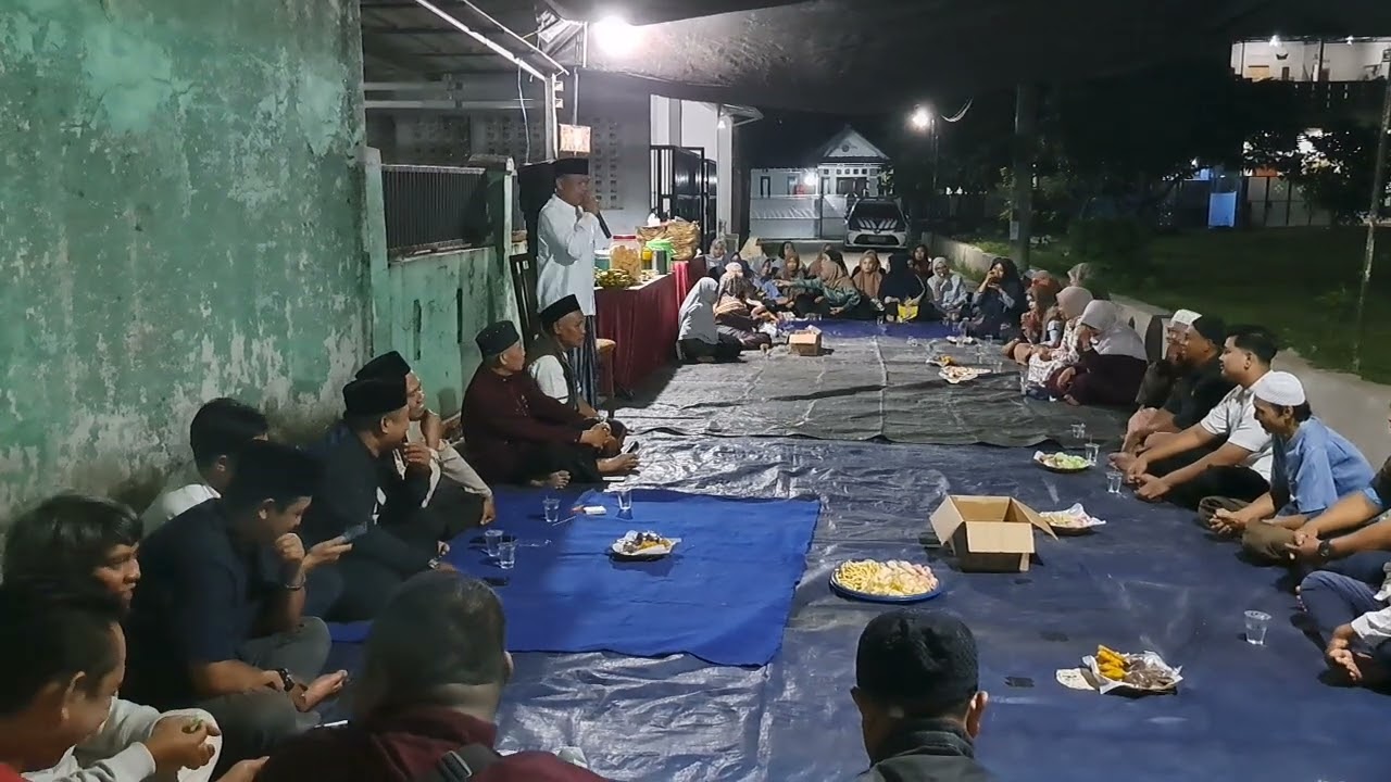 SAMBUTAN KETUA RT. 12 BPK. MUSTOPIK