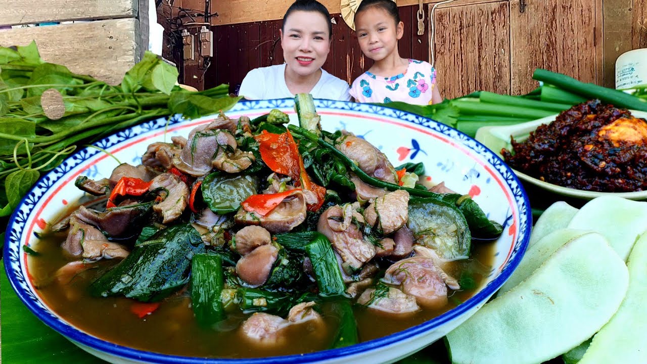 อ่อมเครื่องในไก่หอมใส่ผักชีลาวหอมเครื่อเน้นๆซดกรุบๆเเซ่บกับน้องชิฟฟ่อน|ส้มซ่าพาเเซ่บ15กุมภาพันธ์2026