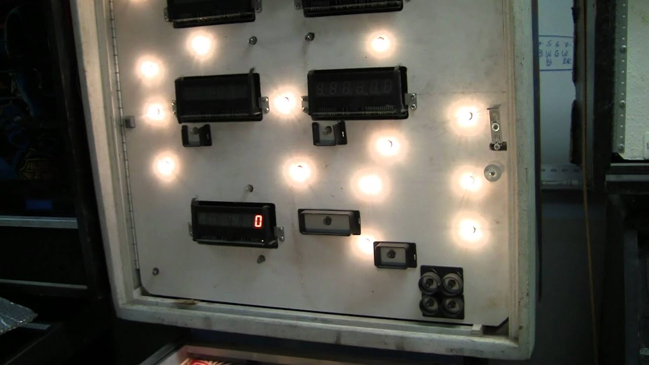 Stern Memory Lane - diagnostics and diagnosing a problem with the start button Pt 1