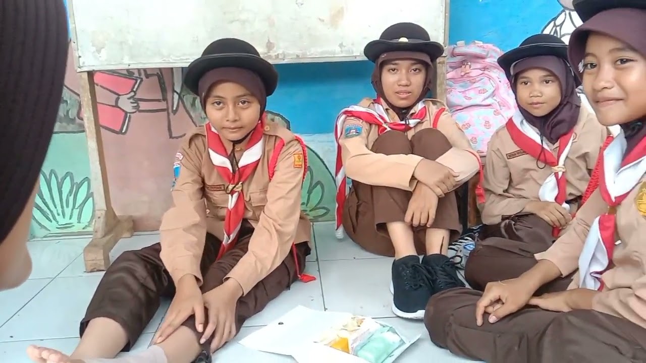 Short Movie Pramuka Aje Kendor #Regu Putri (Matahari) 04.002 SD Negeri Cipete 1 Kwaran Curug