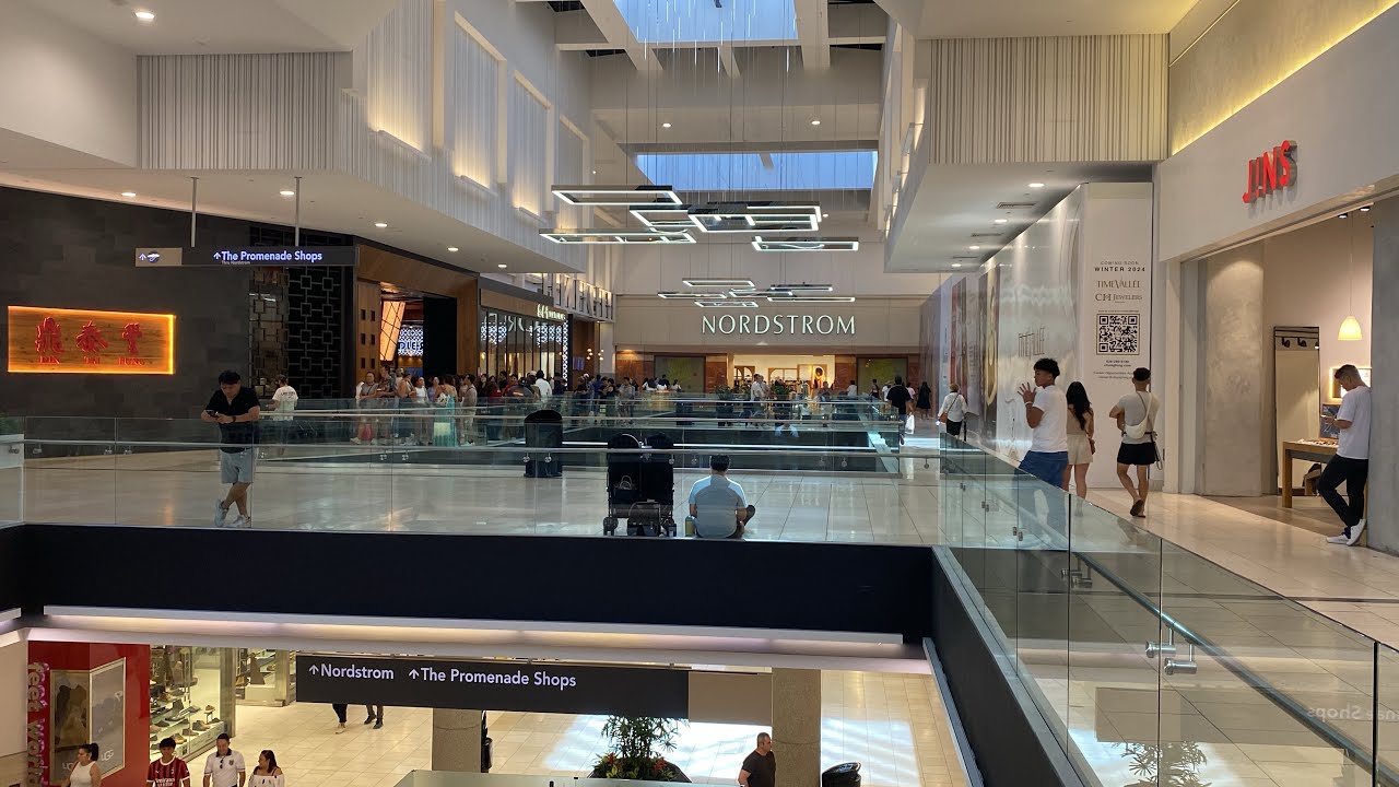 Arcadia: Santa Anita Mall