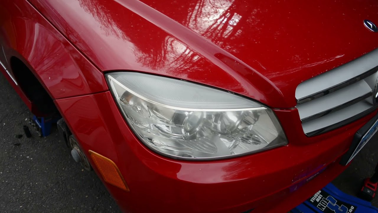 2008-2015 Mercedes-Benz C-Class (W204) Headlight Removal