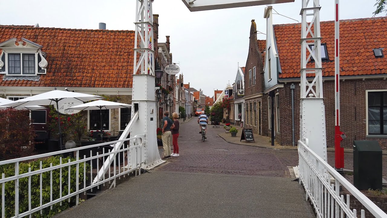Relaxing Walk in Edam 🧀 | The Netherlands 4K60