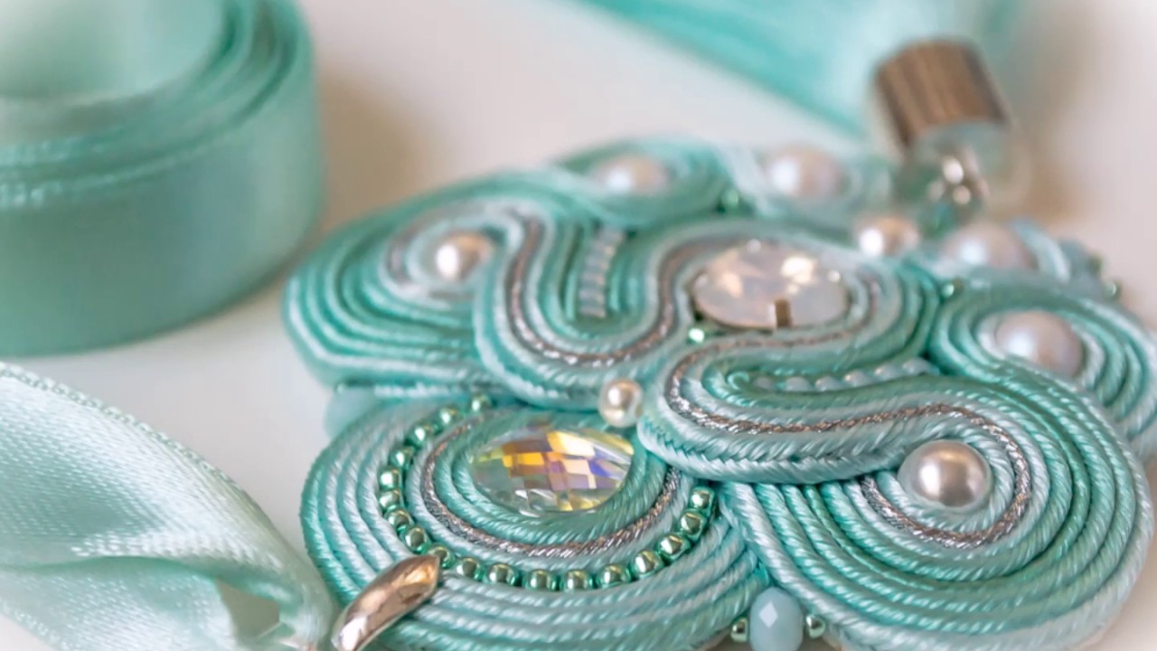 Soutache pendant