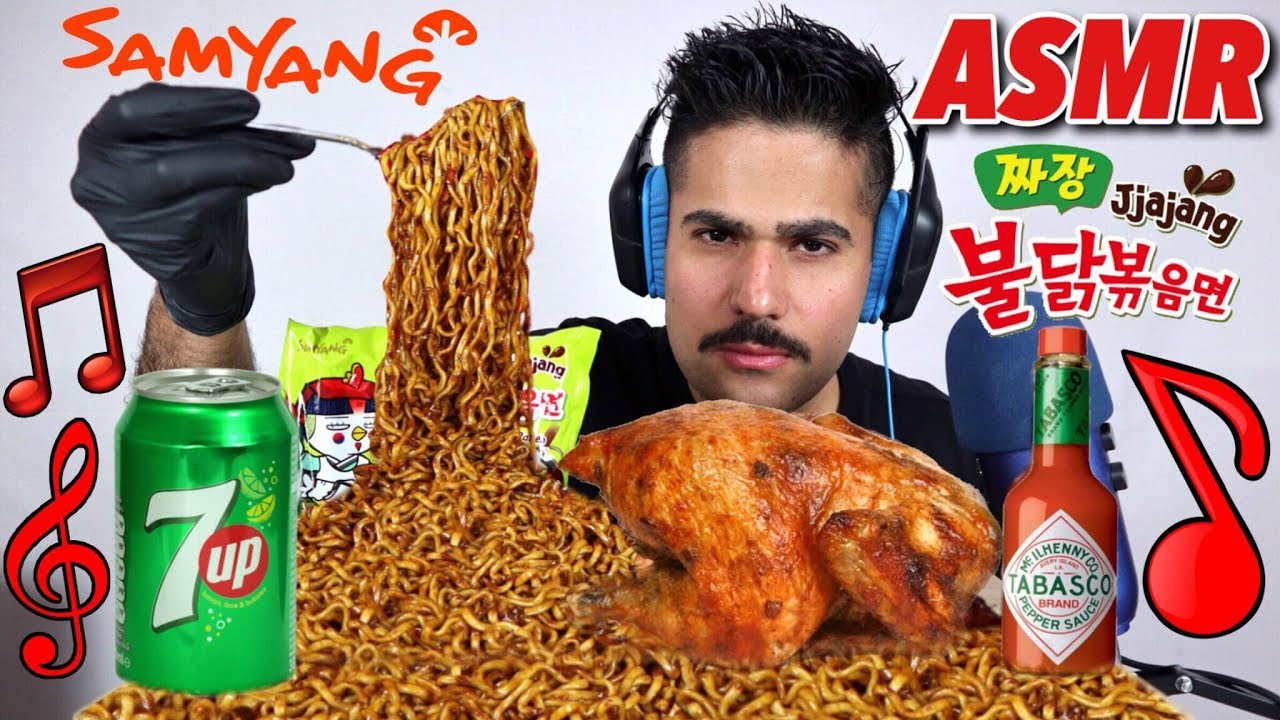 أصوات الاكل الآصيلة دجاجة محشية بالرز واندومي كوري مع شطة تباسكو الحارة ASMR Food Eating