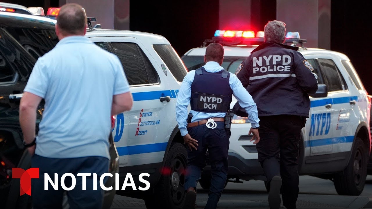 Autoridades analizan nota encontrada en la escena del tiroteo en Manhattan | Noticias Telemundo