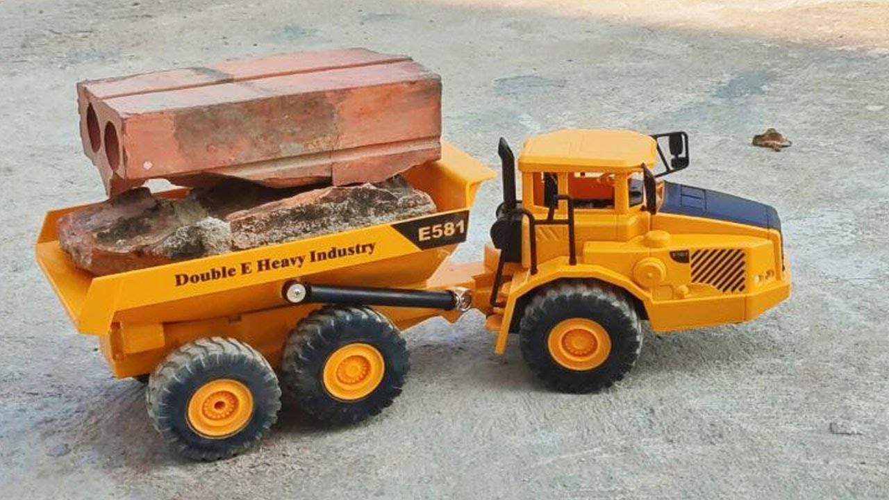 RC Dumper Truck  Double E581 Transports Bricks |  Dumper Truck   RC E581