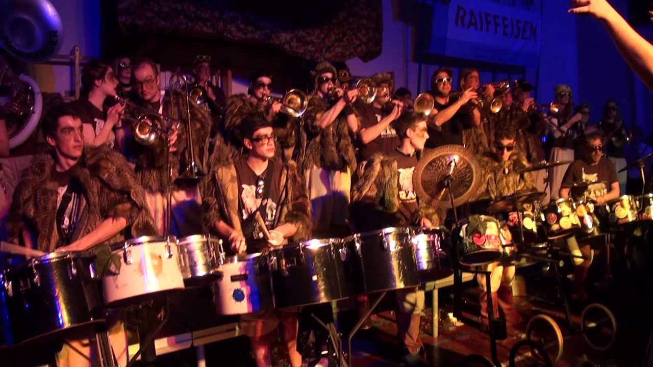 Guggemusik Räbafäger   Maskenball Oberriet 2014   Crazy Love   Locked Out Of Heaven