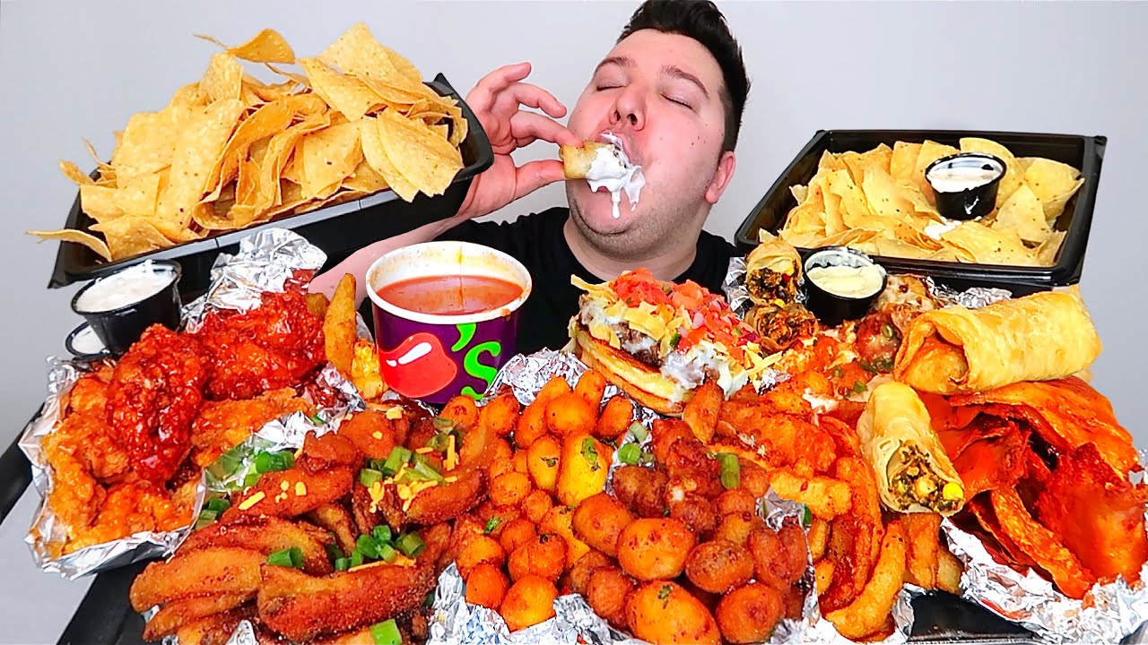 Loaded Cheese Fries, Chili Cheese Nachos, & Spicy Bloomin' Onion • Chili's Grill & Bar • MUKBANG