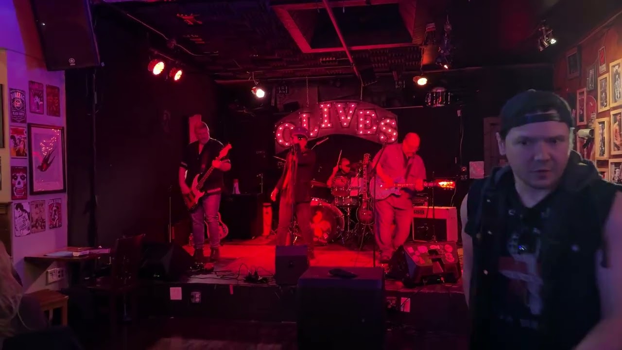 02-06-26 Unglued (Dead & Bloated-Stone Temple Pilots cover/tribute)-Olives, Nyack, NY