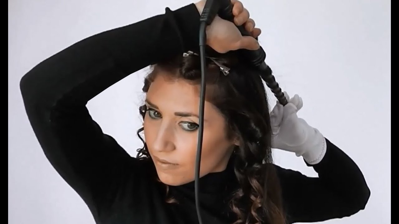 Capelli Ricci: come fare la piega con il ferro | Beautydea