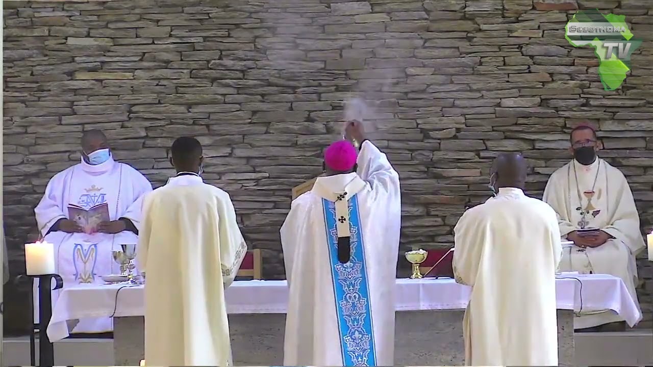 My God loves me by Christ the King Catholic Church Choir - Mabopane
