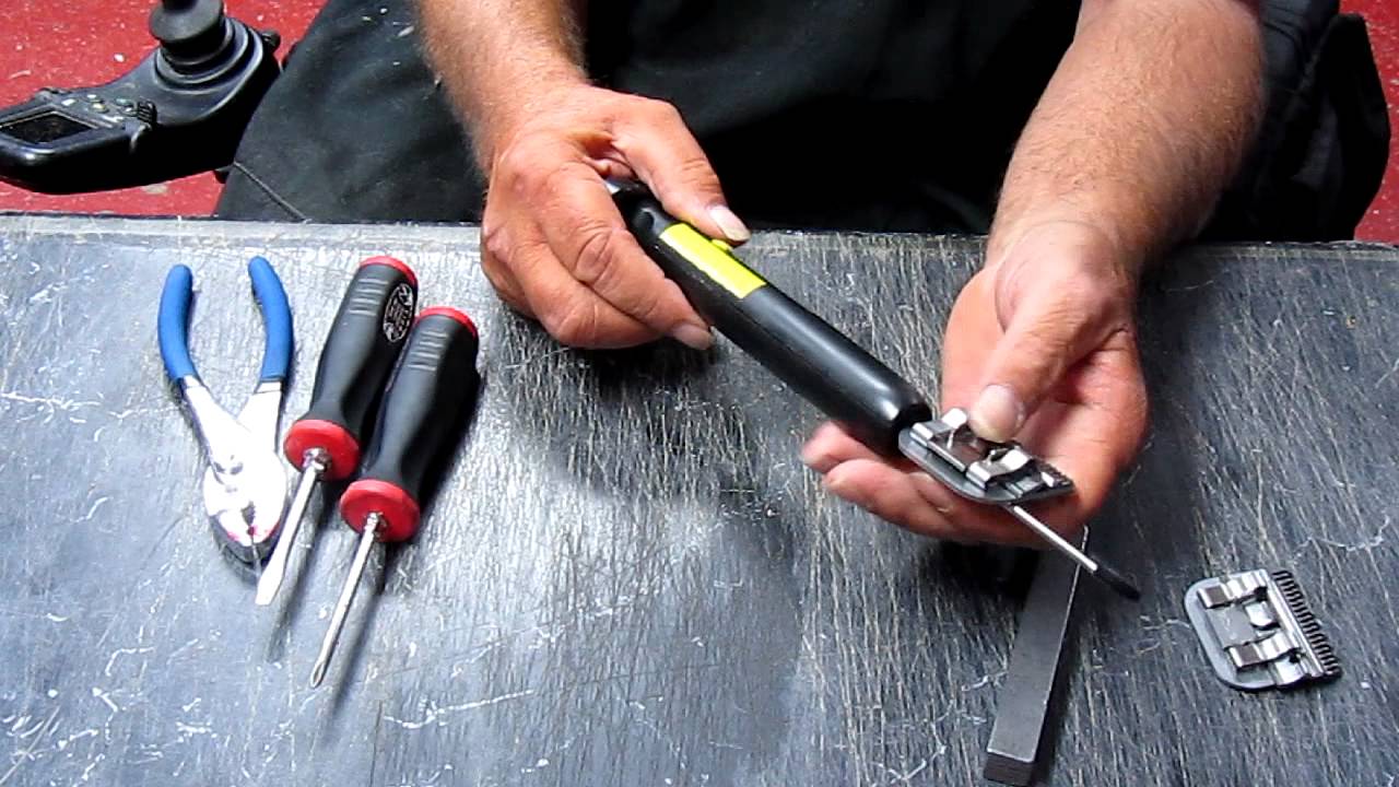 How to Adjusting Clipper Blade Tension