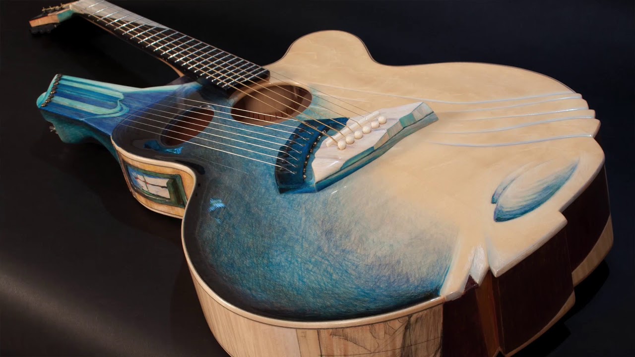 Almonte guitar maker Linda Manzer