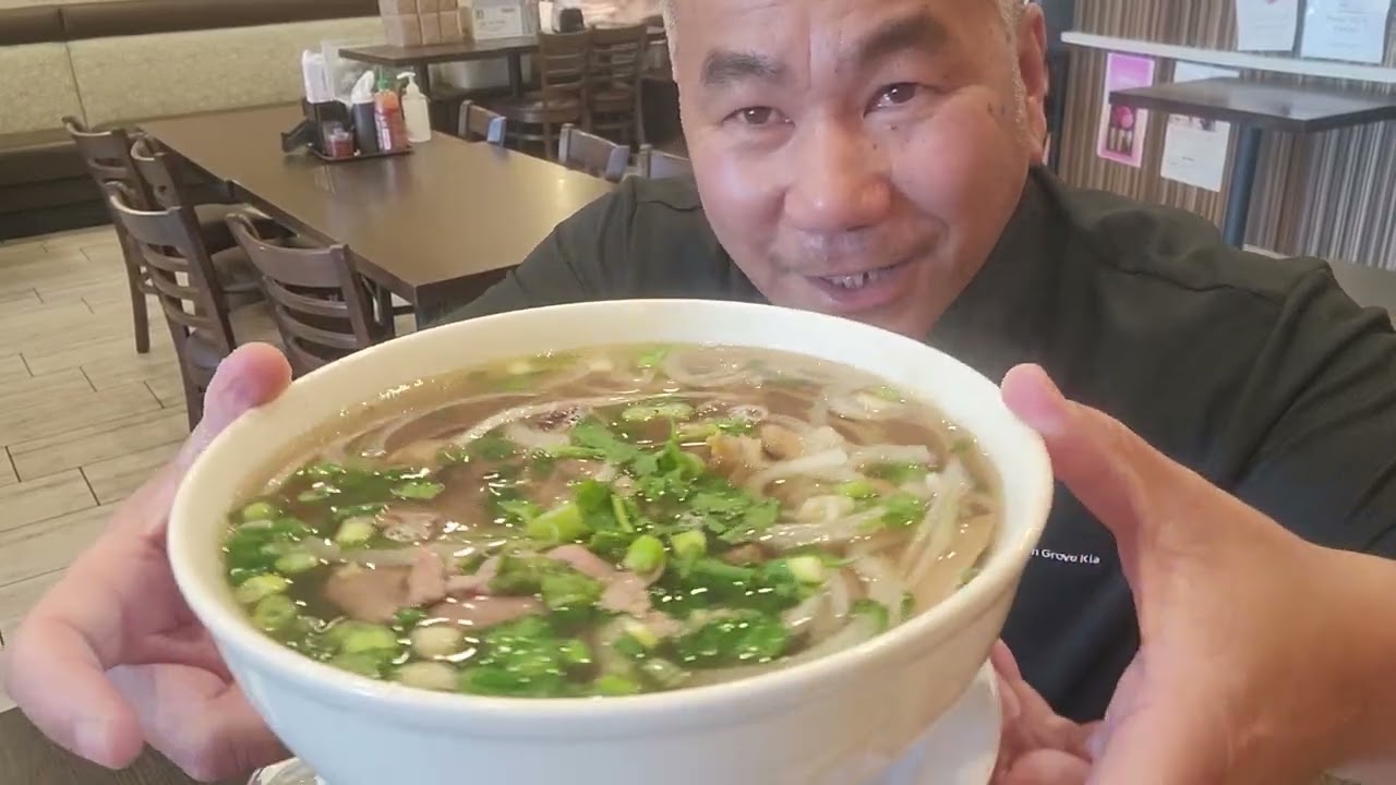 Vlog 767 Phở Hoàn Pasteur(HÃY ỦNG HỘ TÔI BẰNG CÁCH NHẤN ĐĂNG KÝ VÀ CHIA SẺ VIDEO CỦA TÔI VỚI BẠN BÈ)