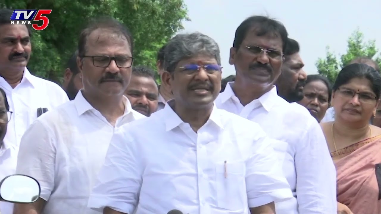 AP Employees Union Leader Bopparaju About Employees Critical Issues || TV5 News
