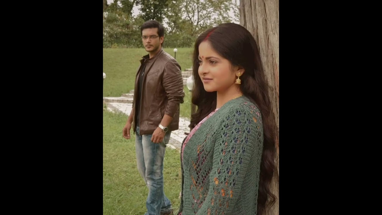 Bengali tv serial actress  Diya Mukherjee and actor Abhishek Bose..💖couple 💖..shot status video💕💞..