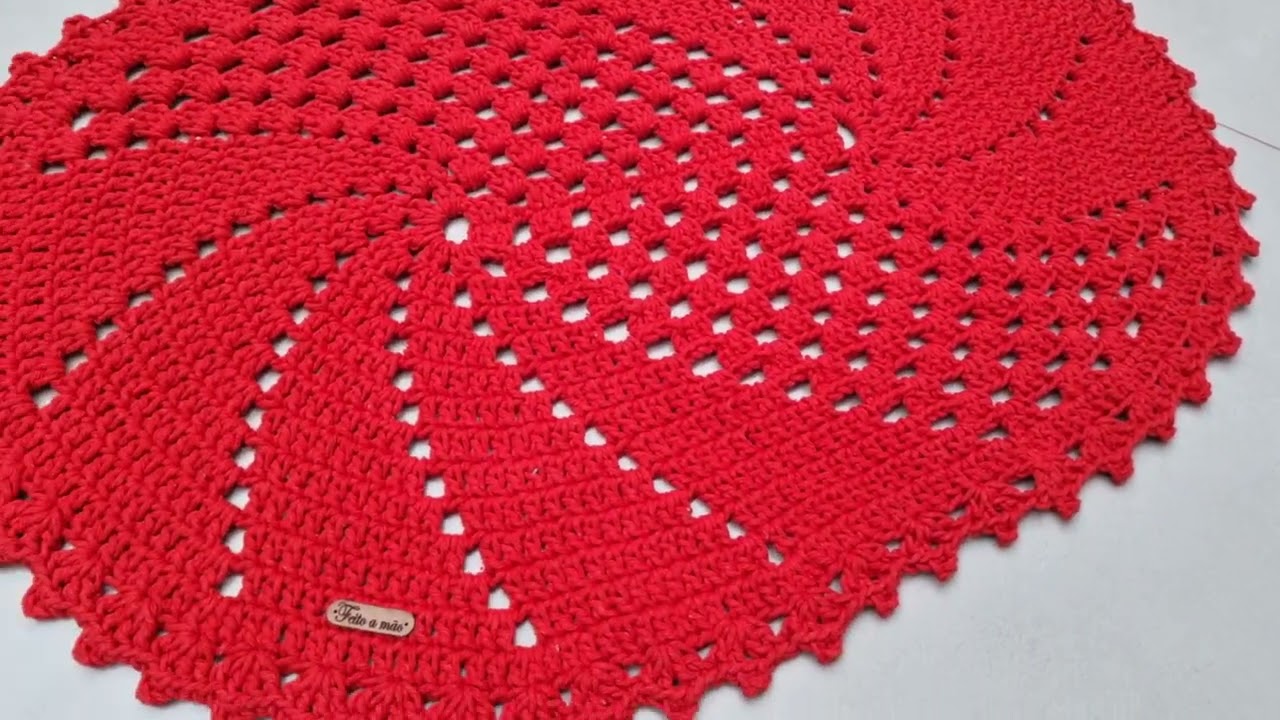 Tapete croch&ecirc; Espiral, f&aacute;cil e econ&ocirc;mico #croche #crochet #crochebrasil #tapeteeconomico