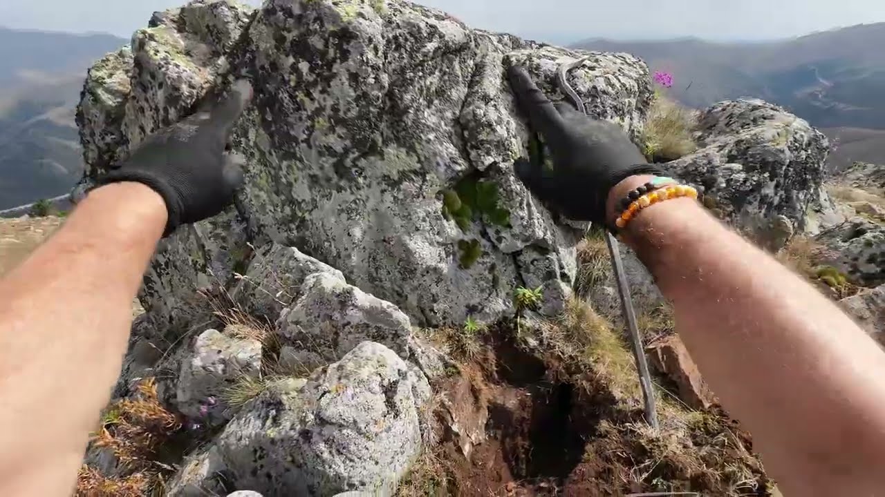 Zirvedeki Eşkıyanın Define Kasası Açtım...!!!