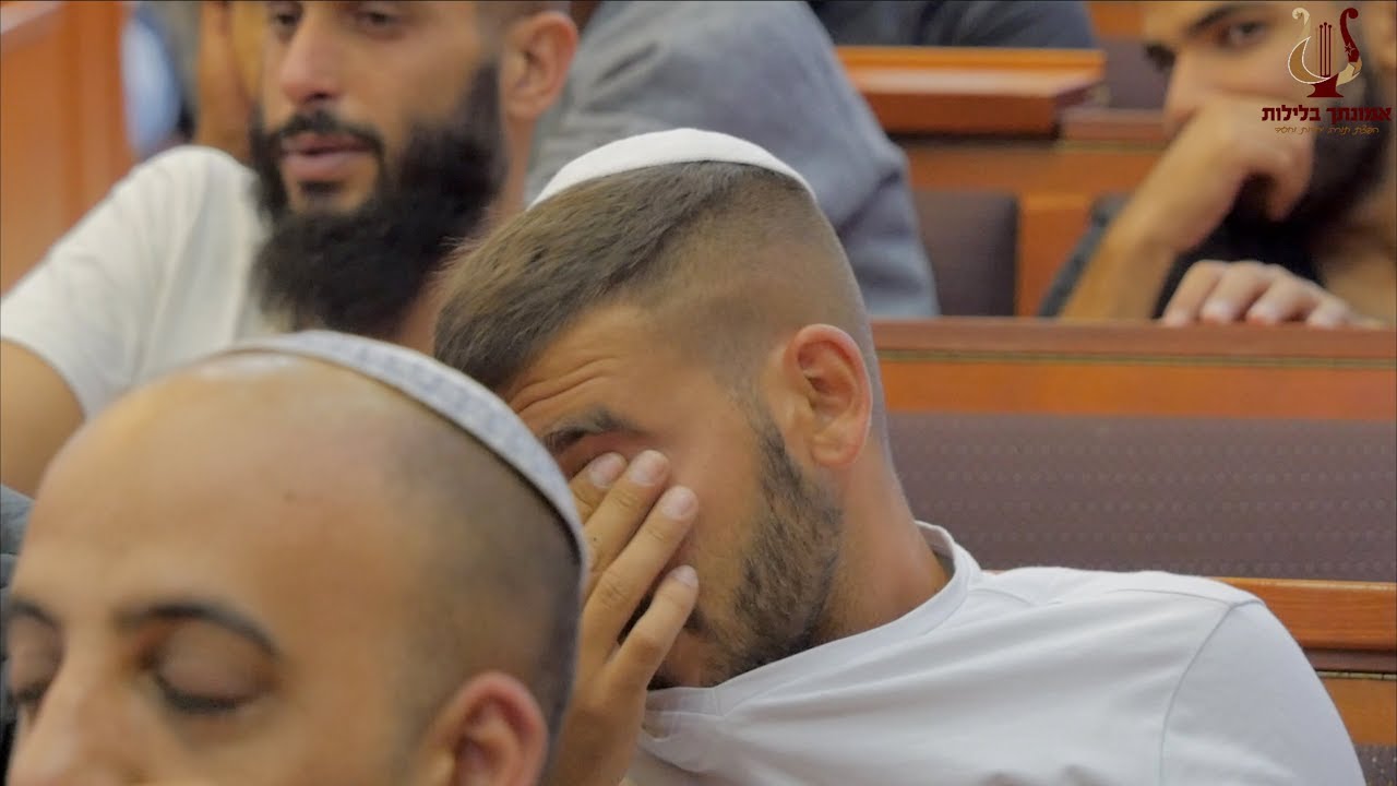 הרב רונן שאולוב - המייל הקורע לב והכואב עד דמעות של נערה חרדית שנשרה ואיבדה דרך !! חובה לראות !!