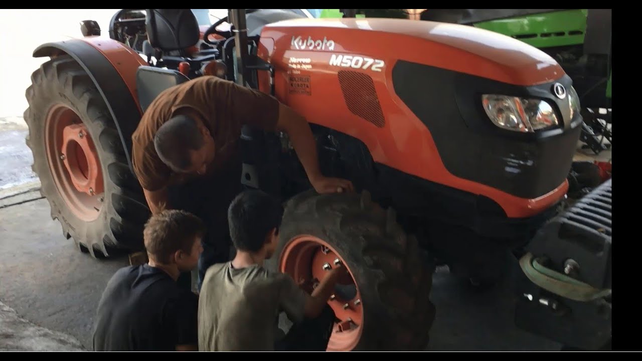 KUBOTA 5072 BAHÇE TRAKTÖRÜMÜZÜN LASTİKLERİNİ GENİŞLETTİK.
