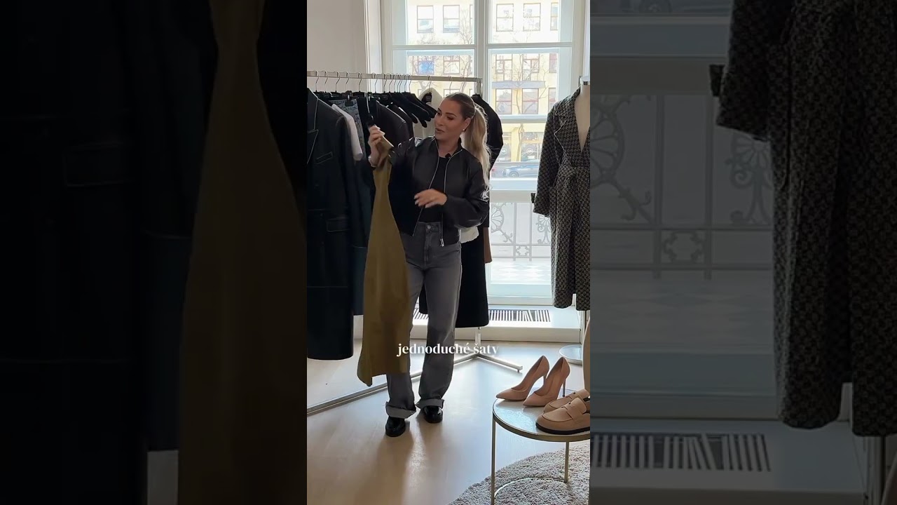 MUST-HAVE k&uacute;sky zo svojho &scaron;atn&iacute;ka n&aacute;m uk&aacute;zala Dominika Cibulkov&aacute;! 👠👗👜