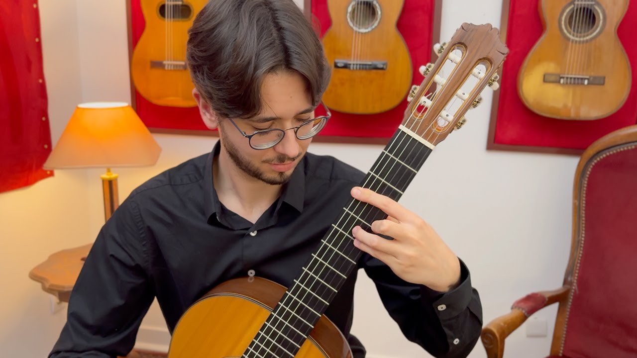Manuel Toucinho plays Córdoba by Isaac Albéniz on a 1991 Miguel Rodríguez