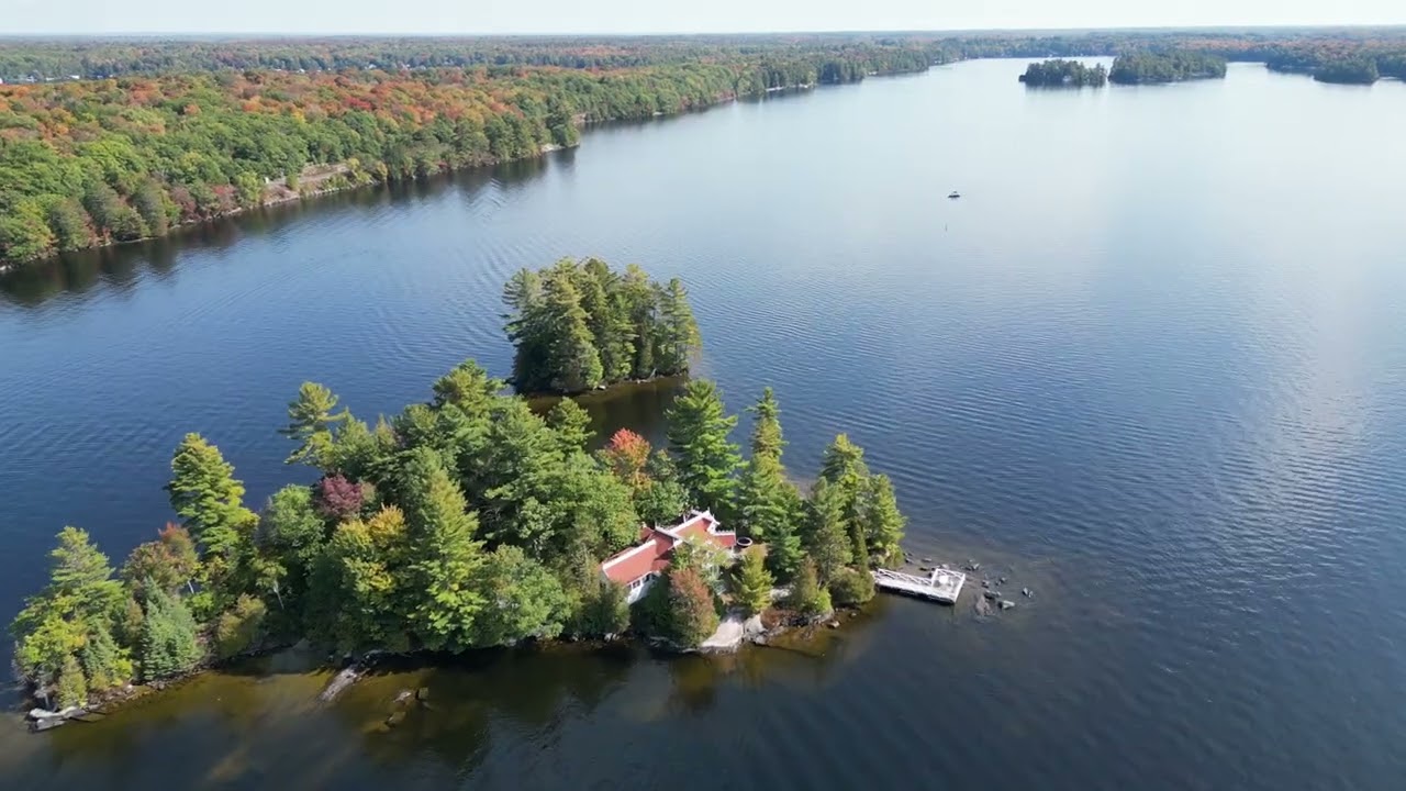 Bala in Muskoka, Ontario, Canada: cottages, falls, islands, lake, 4K