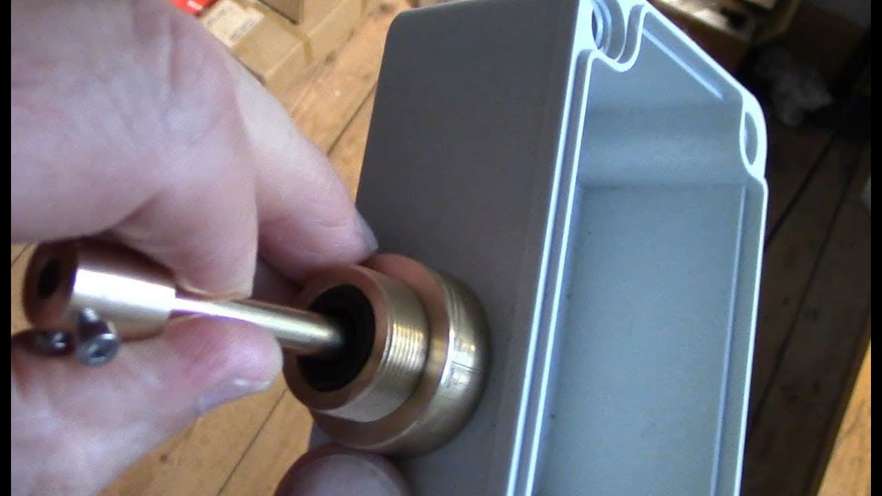 Waterproofing a servo box using a shaft seal