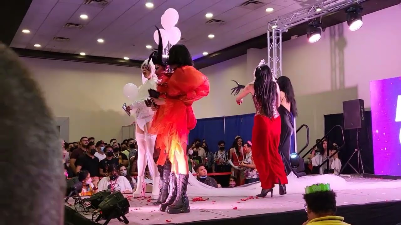 BreeCon 2022 – Competencia Mista Boo, Paty Piñata, Rosa Bagdad, Arantza Majesty – Drag Queens 👸🏻