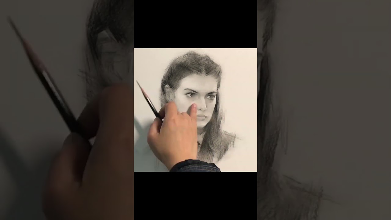 头像，写实素描，画画 #art #drawing #painting #sketch #artist #artwork #charcoal #photography #oilpainting