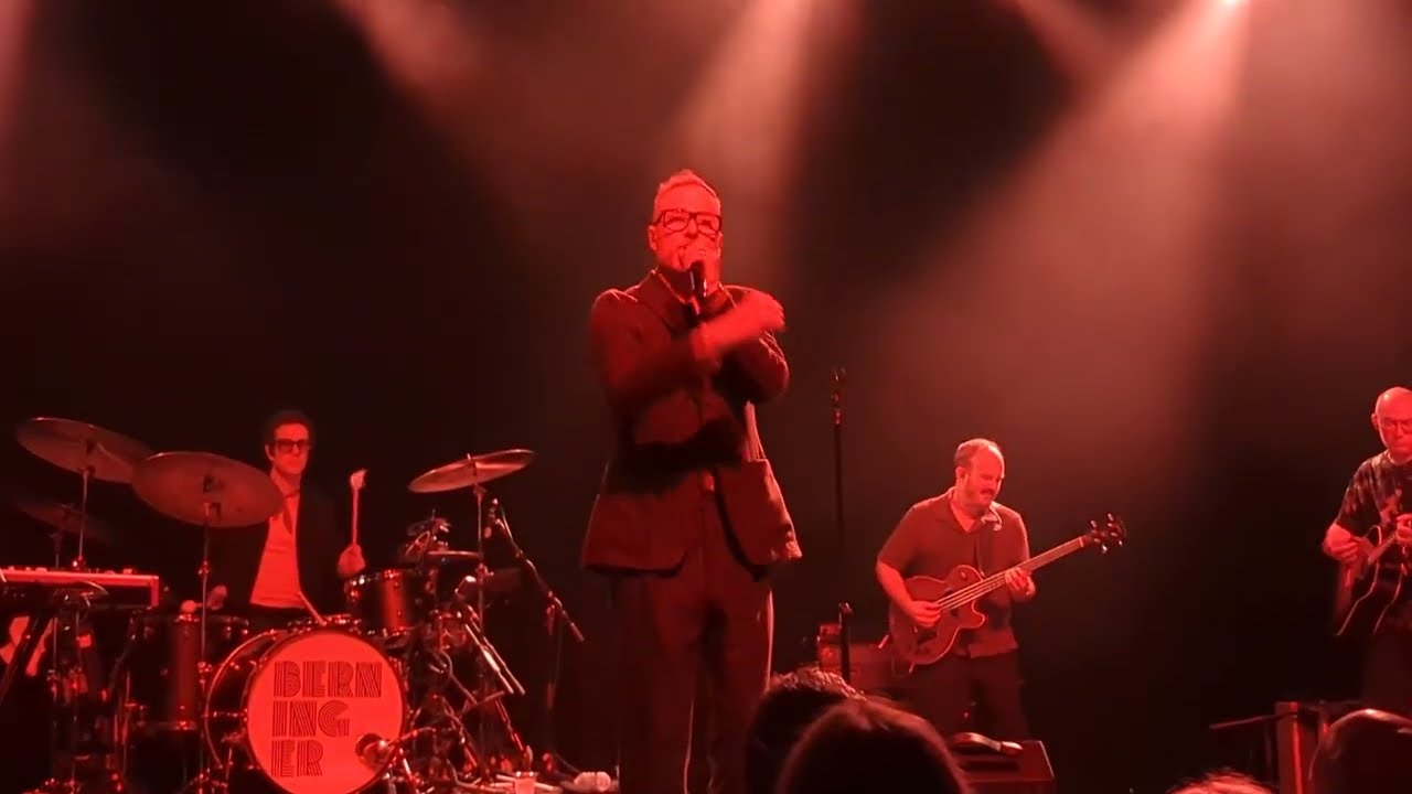 Matt Berninger - My Eyes Are T-Shirts (with Scott Devendorf) Live @Webster Hall NYC 2025
