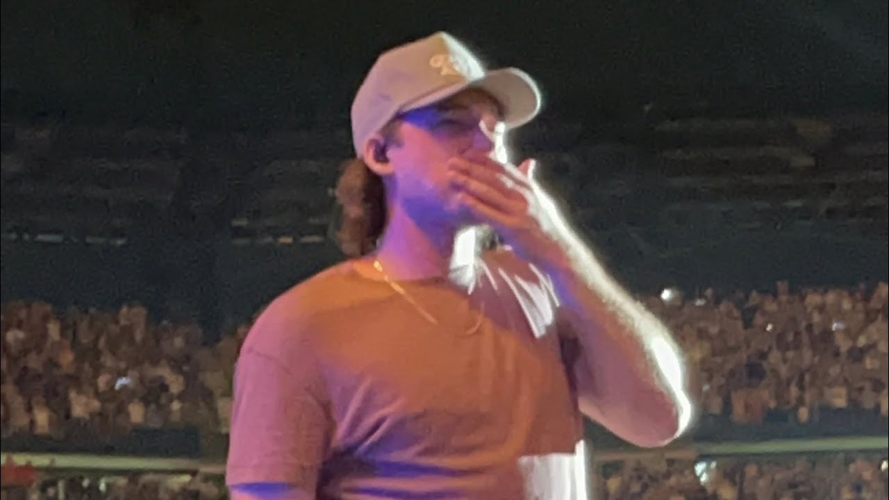 Morgan Wallen- Up Down (Live @ Busch Stadium in St Louis 7/7/23)