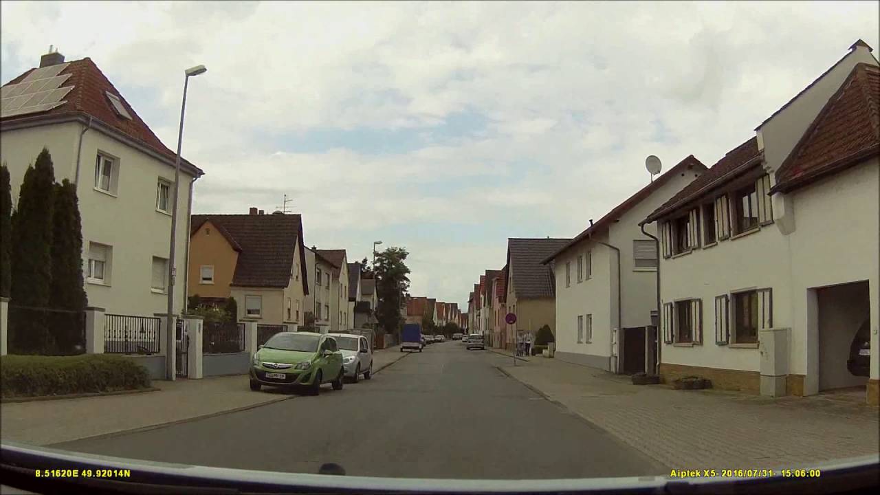 Ortsdurchfahrt im Ried/GG: Klein-Gerau (Ost rein, West raus)