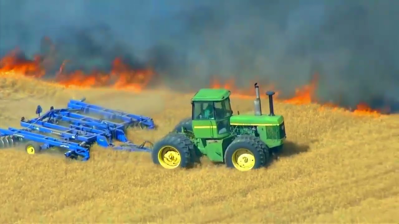 NOTHING RUNS LIKE A DEERE