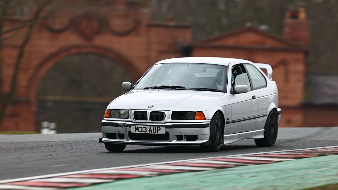 Oulton park BMW e36 compact