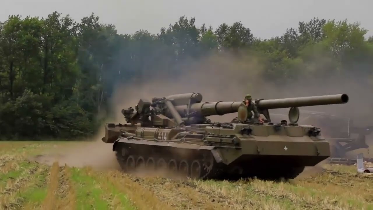 Combat operation of 203-mm Malka self-propelled artillery units