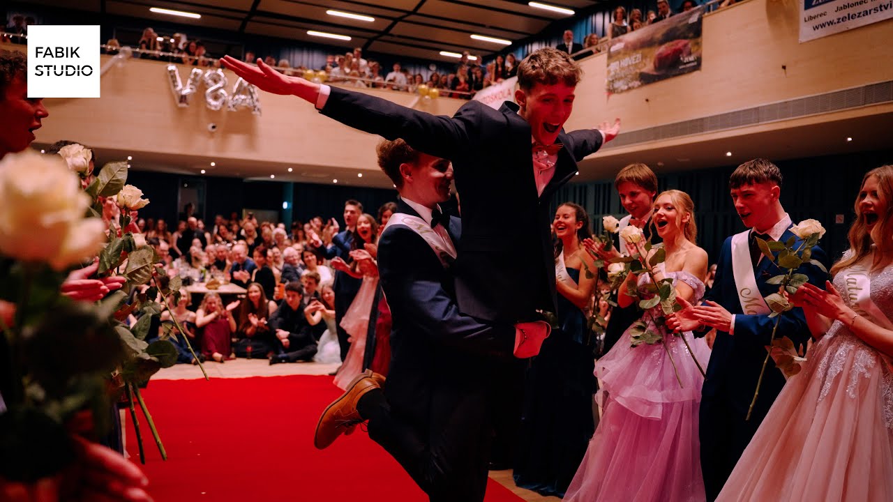 Maturitní ples V8.A Gymnázium Dr. Antona Randy Jablonec nad Nisou 2025