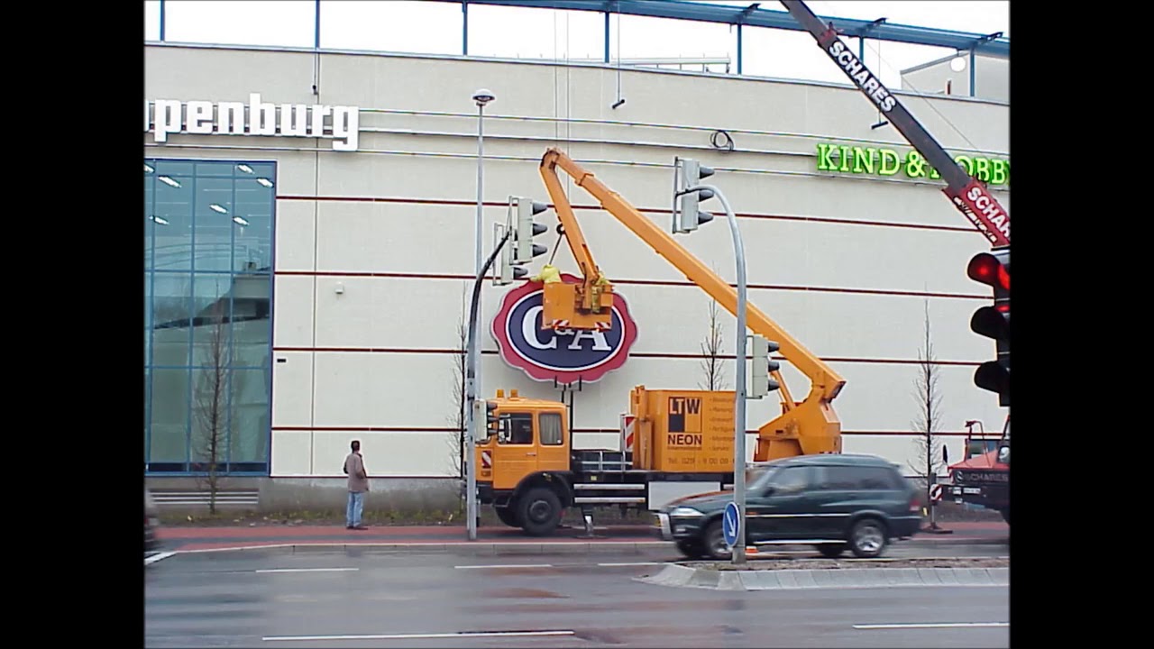 Shopping Arkaden Bocholt einen Tag vor Eröffnung im März 2000