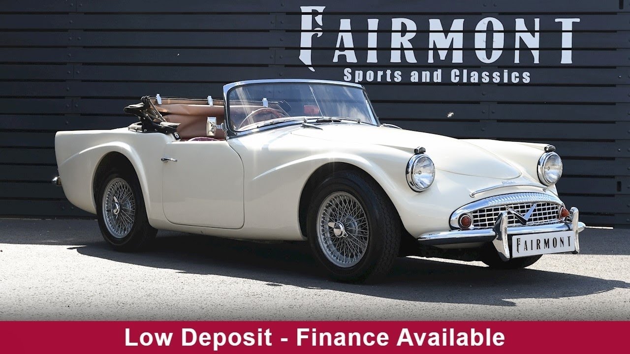 Прогулка и вождение Daimler SP250 Dart ‘B’ — Fairmont Sports and Classics