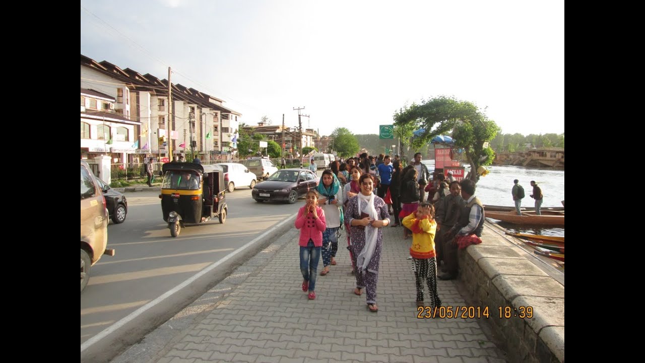 Boulevard Road, Dal Lake - Most Prestigious Road In Srinagar - Kashmir Tourism Video