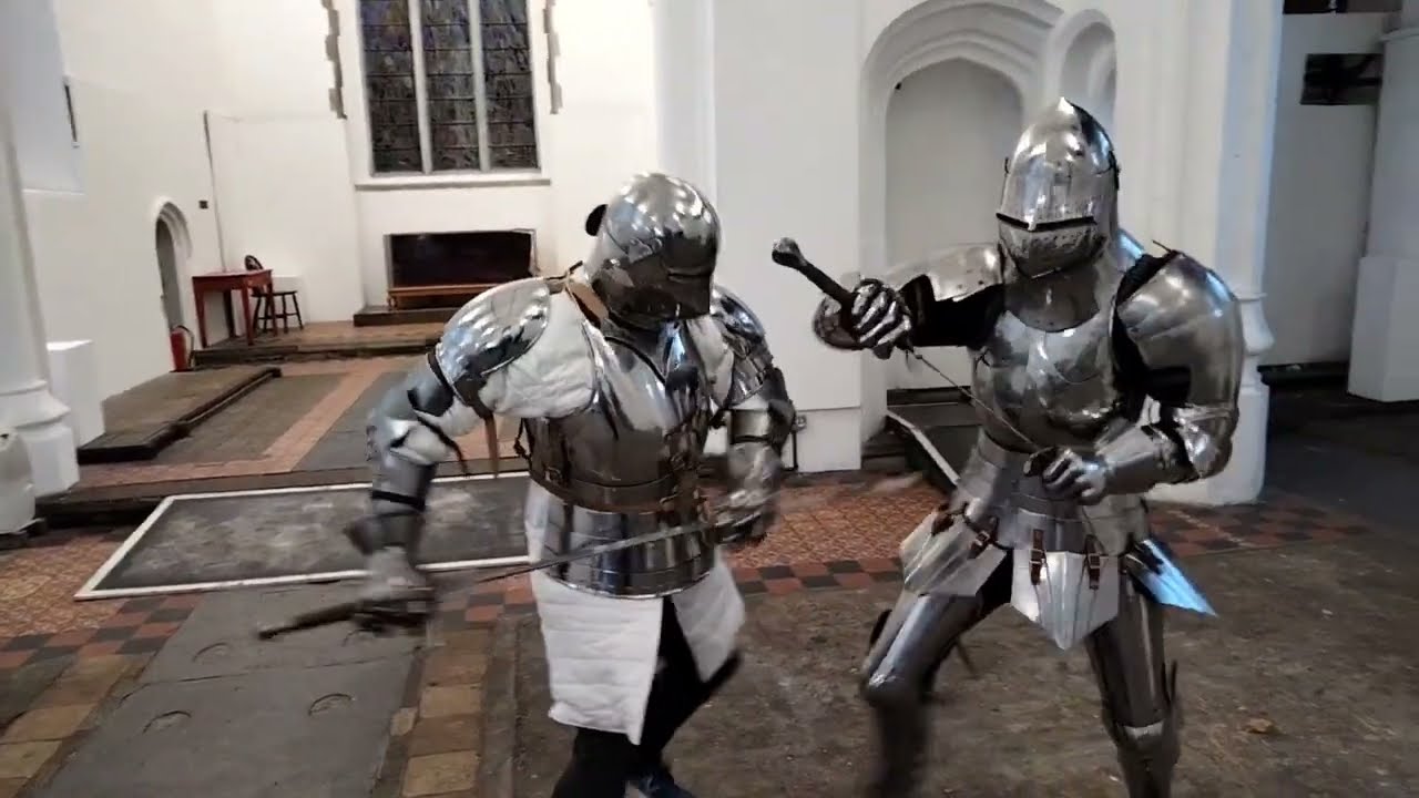 HEMA harness knight fighting with half swording and grapples