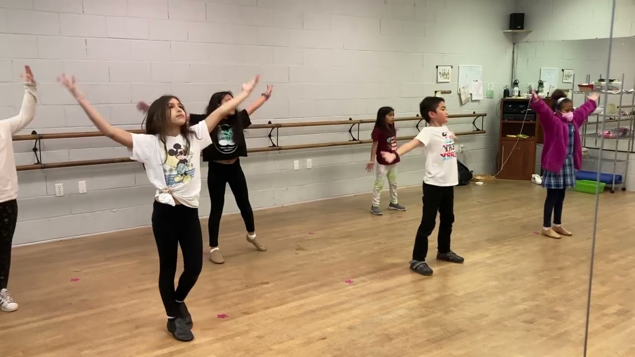 Elementary Dance Contemporary Winter Recital Dance 2023: Speechless