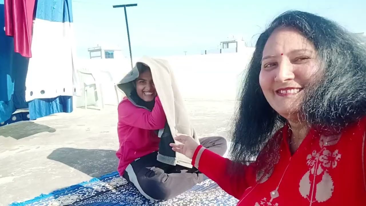 ये मुंह ढक कर क्या कर रही है 😳 धीरे-धीरे घर में पेंट का काम समाप्त हो रहा है 😊 Family Vlogs 