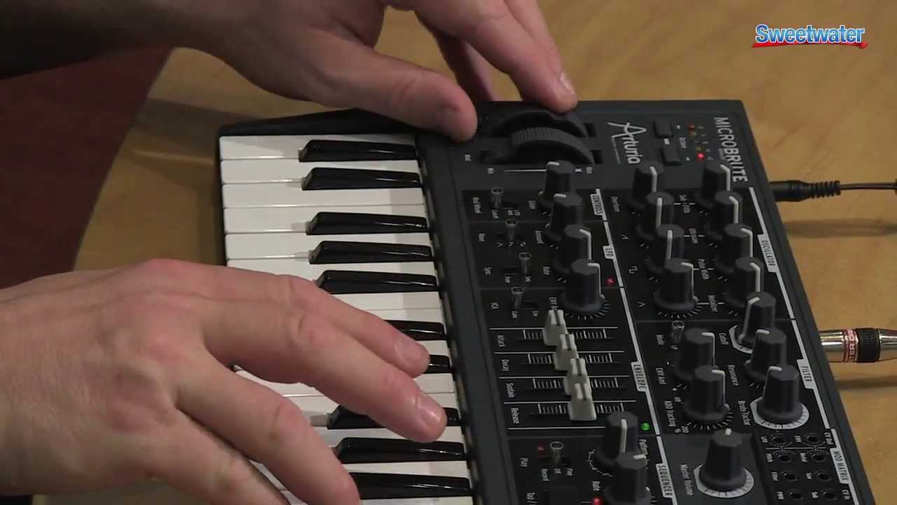Arturia MicroBrute Analog Synth Demo — Daniel Fisher