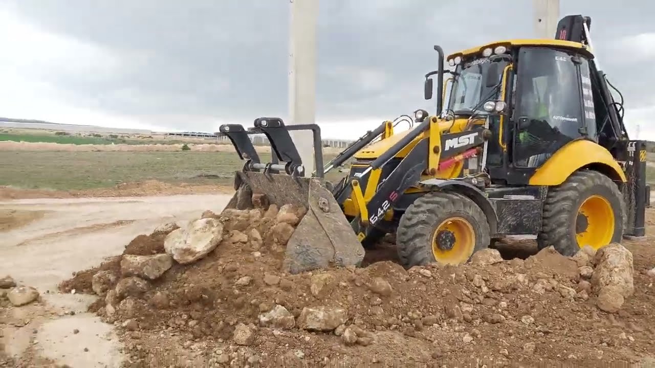 İnce Tesviyeden Kalan Taşları Atıyoruz MST 642S Bekoloder