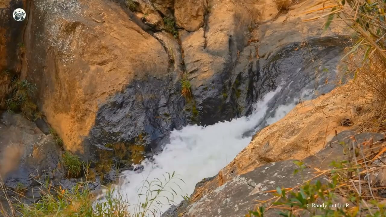 8K Relaxing nature water sounds  on mountain of nature 5hrs outdoor