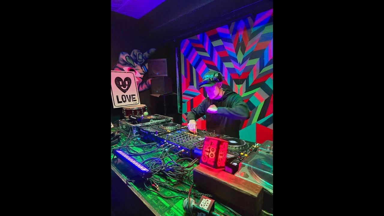 Ctrl Room Jan 30 Dallas Dee's DJ Social